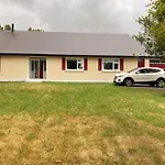 Golfing, Walking, Fishing Rest - Sleeps 8 * Galway