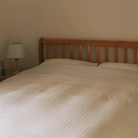Golfing, Walking, Fishing Rest - Sleeps 8 Galway