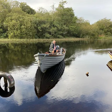 Holiday home Golfing, Walking, Fishing Rest - Sleeps 8 Galway