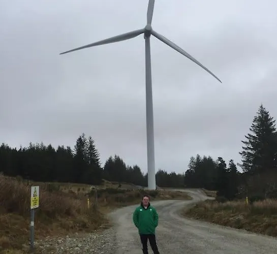 Golfing, Walking, Fishing Rest - Sleeps 8